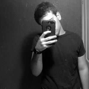 Meet your Posher, Chris